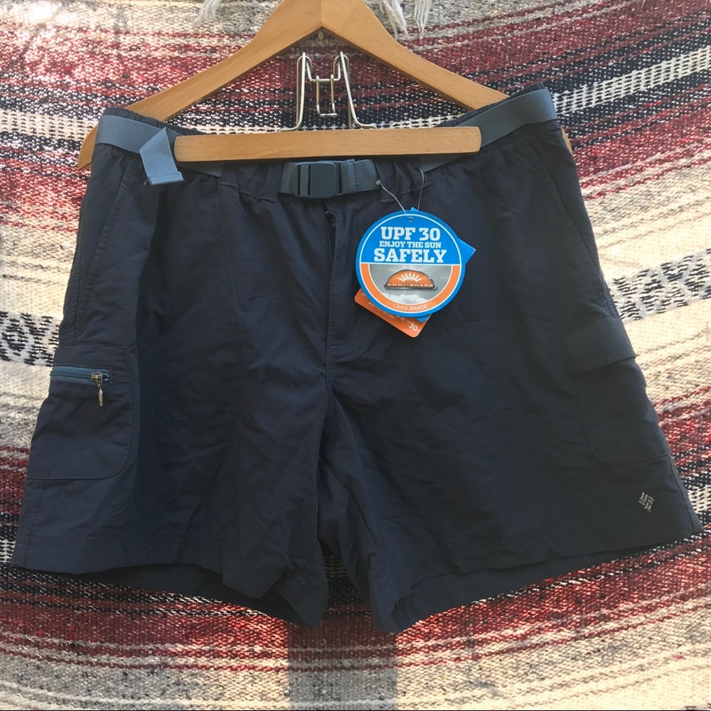 NWT Columbia Hiking Shorts: M